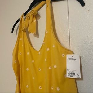 ❤️ 3 for $18 ❤️ NWT Yellow Daisy Bodycon Halter Mini Dress